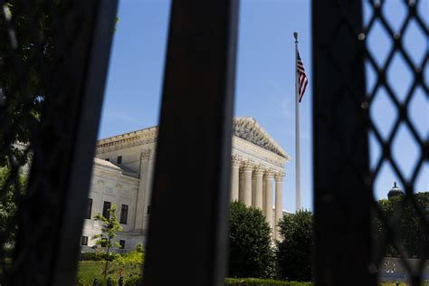 Supreme Court rules in Colorado stalking case